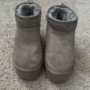 Women's Tan Suede Ankle Boots